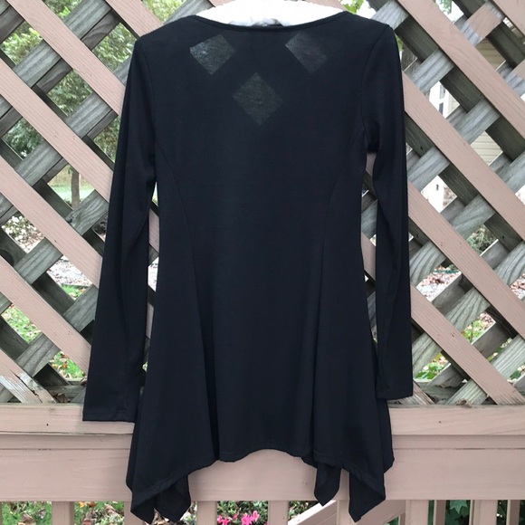 CAMILLE & CO. FLARED TUNIC - Picture 5 of 6